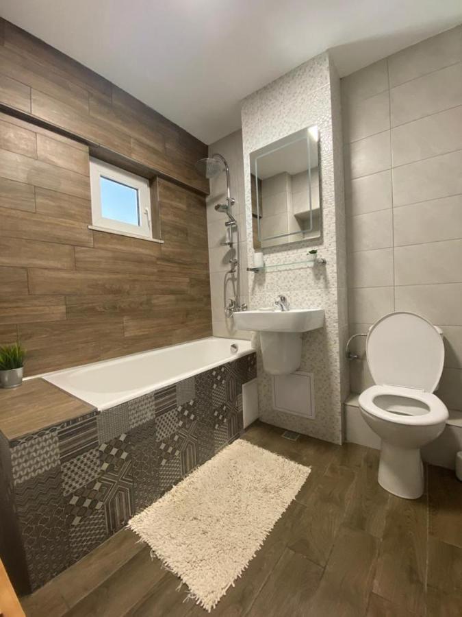Aparthotel Claudia -Self Check-In Brăila Dış mekan fotoğraf